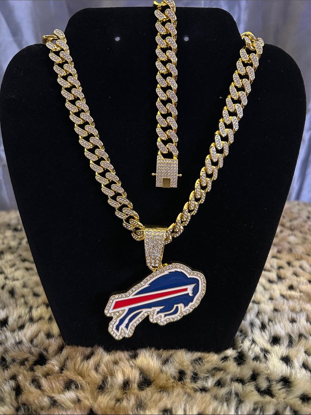 Gold-Tone Buffalo Logo Pendant Cuban Chain Necklace - Blue/Red/White